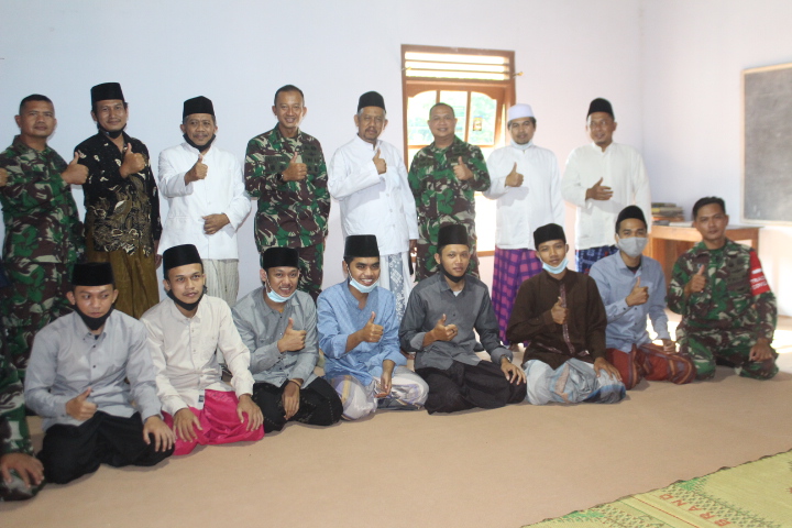 Kolonel Arm Putranto Gatot Sri Handoyo, S.Sos, M.M., Kunjungi Pondok Pesantren Al-Ittihad